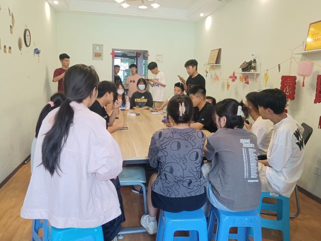 【完满团支部】“心”灵博弈“友”你更酷——远景学院远景2102班完满团支部活动