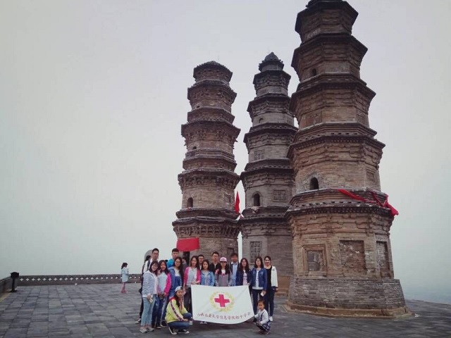 【社团星动力】第39期:携手暖世界 共创益 ——大学生红十字会会长张志勤路情