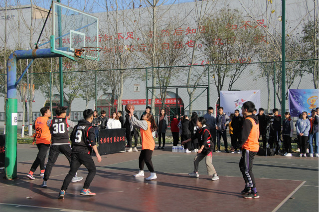 青马骨干班学员在冬日用团队篮球诠释最燃青春故事