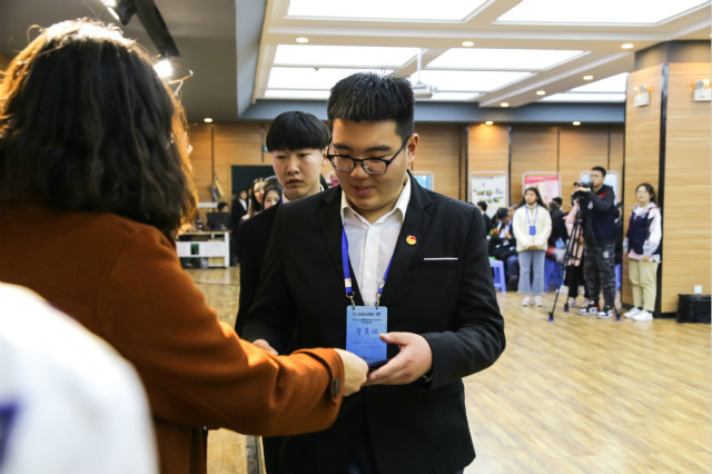 “青马工程”完满教育学生骨干培养计划第八期培训班结业典礼顺利举行