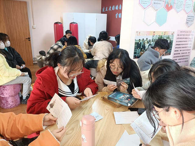 【完满班级】提高思辨能力 锻炼逻辑思维——食品与环境学院生技2001班完满班级活动