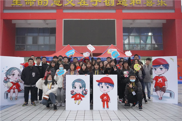 闪光的信院第264期：以青春为证做荧幕后的“超级英雄”闪光青年•王超智