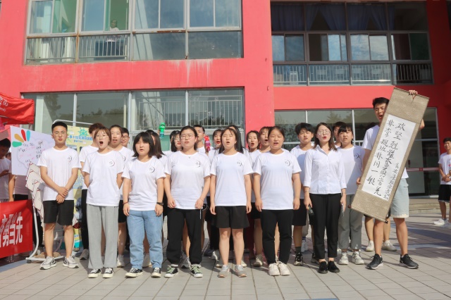 百舸千帆争十佳 迎风破浪赴完满——第十二季“完满班级十佳团队”评选活动圆满落幕