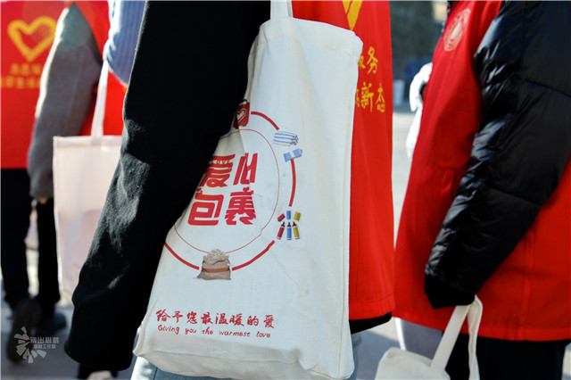 暖心工程第482期:满格爱心走进福康老年公寓