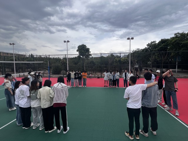 【完满团支部】悦运动 悦青春——淬炼·国际商学院营销2202班完满团支部活动
