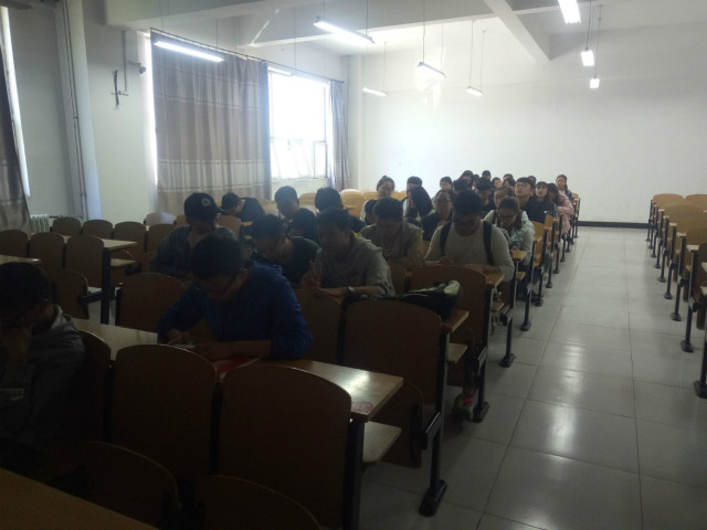 【完满班级】经济管理系“找寻身边艺术”之经管1502班民间艺术交流会