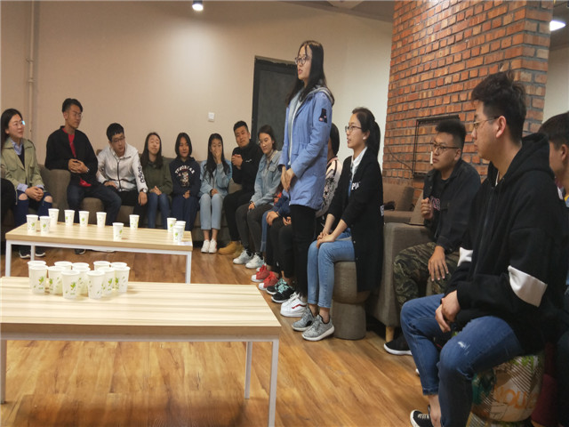 【班委沙龙】做好班级的掌舵者