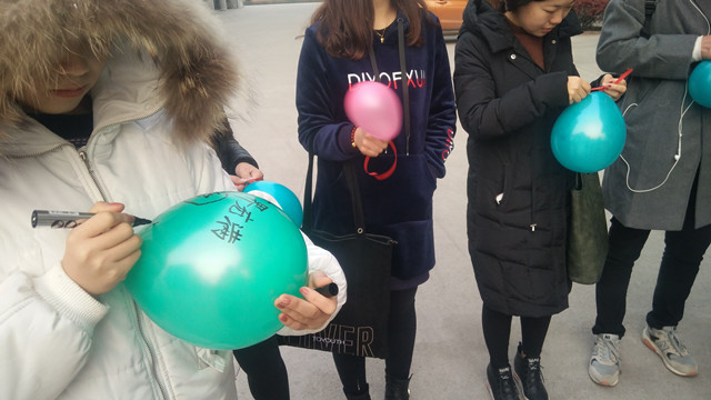 【完满班级】行走于公益之路 从未止步——外国语言文学系11月完满班级活动