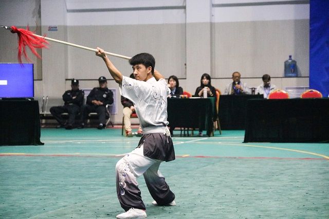 【竞技青春】唯有梦想与坚持才不辜负大学——食品与环境学院武术队队长王睦鑫学长的成长历程