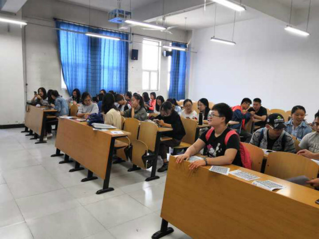 【完满班级】播散青春 燃烧激情——淬炼商学院九月完满班级主题活动(十二)