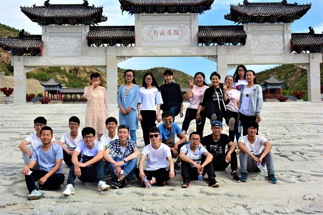 信院  请批一张时光的借条——环科系“话远方˙致青春”完满班级系列活动(四）