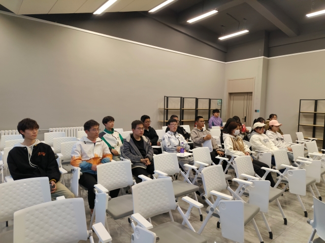 【完满团支部】群雄舌战展雄风 争锋相对辩天下——大数据学院、信息工程学院计科2205班完满团支部活动