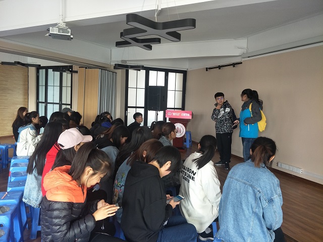 【完满班级】共叙过往 同话来日——食品与环境学院食安1701思考未来演讲比赛