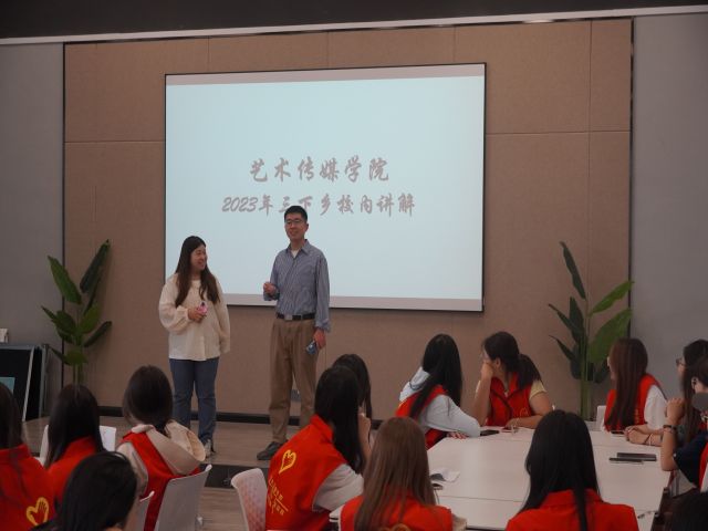 【三下乡】精研古籍修复 弥补时光印迹