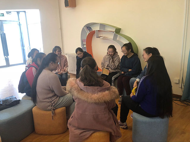 【完满班级】自是年少 韶华倾负——食品与环境学院动医1803班级青春电影赏析活动