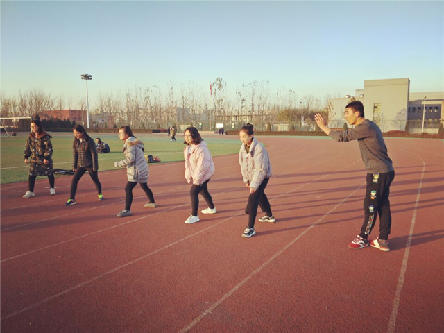 【完满班级】方便不意味着“随便”——淬炼商学院举办“善”行青春主题活动（四十六）