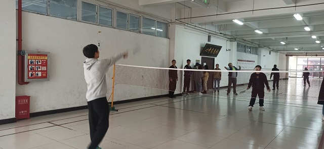【完满班级】“谁羽争锋”班级羽毛球比赛——数字1801班完满班级