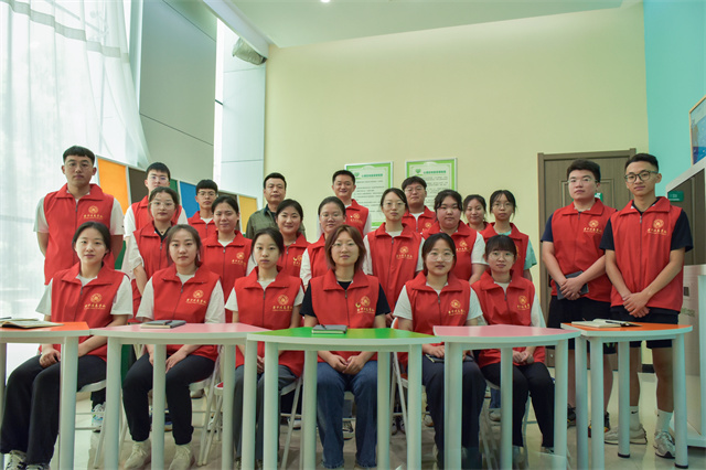 【三下乡】采撷商科悟韵美 以行促学求真知——“鹏”抟汇商 淬炼·国际商学院青年益行发展成就观察团