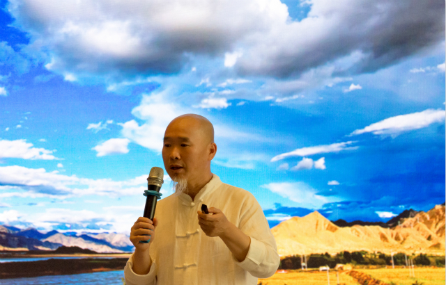 青藤素食协会举办“素行天下”马绰老师又见平遥分享会