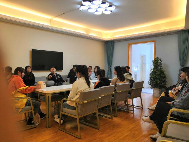 【完满班级】为自己的明天 努力拼搏——食品与环境学院食安1604班考研交流主题班会