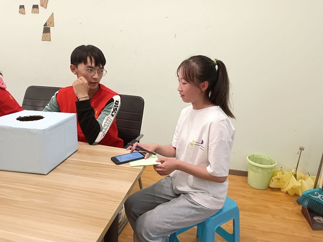 第二期“时光物语”活动——记远景学院志愿服务部顺利举办