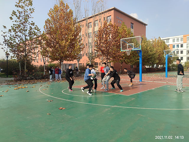 【完满班级】凌云赛场 斗志昂扬——大数据学院、信息工程学院软件2110班举办完满班级活动