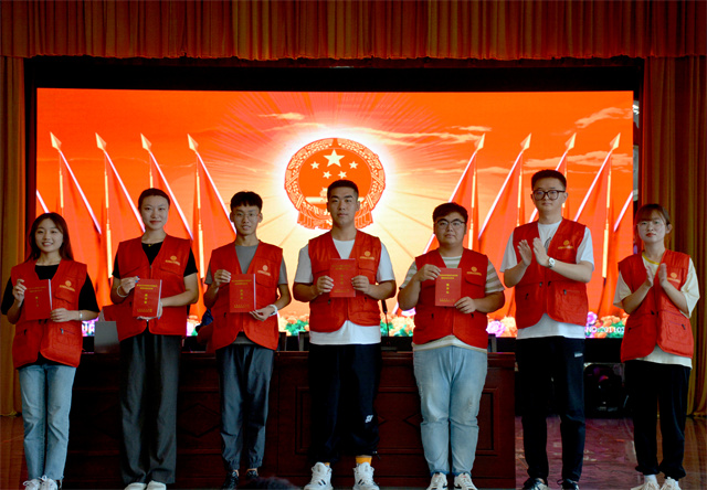 【三下乡】产权改革绘蓝图 乡村振兴谱新篇——淬炼商学院青年益行国情观察实践团