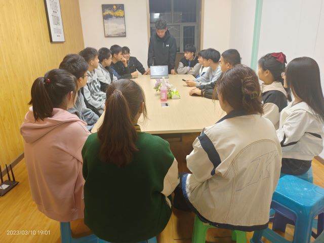 【完满团支部】红心向党 爱家爱国——远景学院远景2204班完满团支部活动