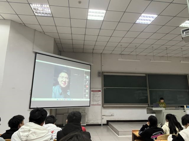 【辅导员说完满】“开学不惑”踏上完满青春路——大数据学院、信息工程学院2022级辅导员说完满