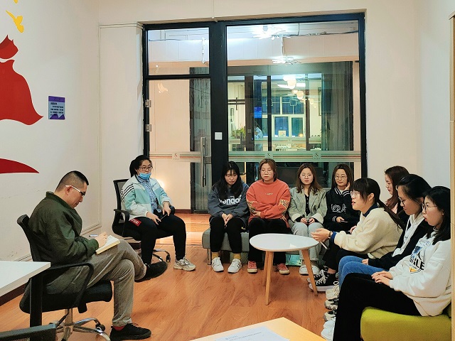 导师引领助力成长 砥砺前行共待芬芳