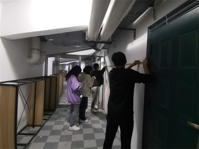 色彩缤纷入画来 流光溢彩扮新墙——“‘艺’彩纷呈”校园彩绘大赛结果公布