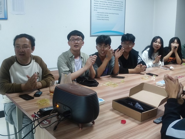 【院长接待日】畅谈校园生活 唱响美好未来——大数据学院、信息工程学院院长接待日活动