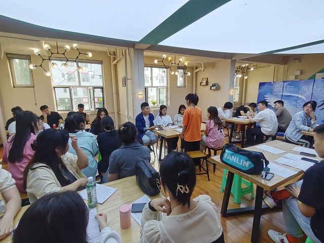 【辅导员说完满】拨动就业之弦 奏响逐梦之音——艺术传媒学院2020级辅导员说完满活动