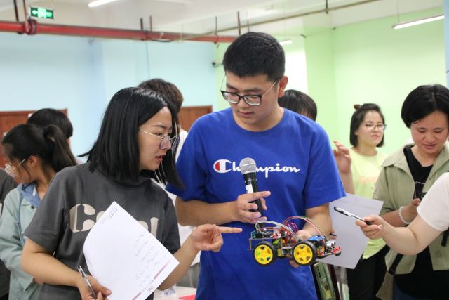 以小芯片见大世界——第三届“机智碰撞”单片机应用大赛