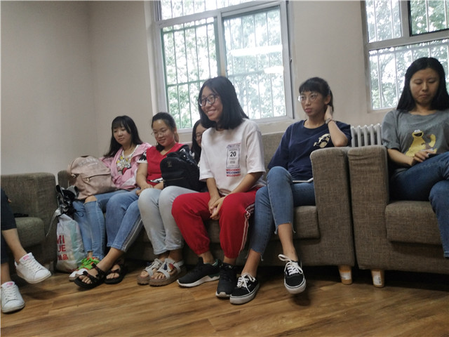 【完满班级】畅谈六月 逐梦青春——淬炼商学院举办六月完满班级主题活动（十六）