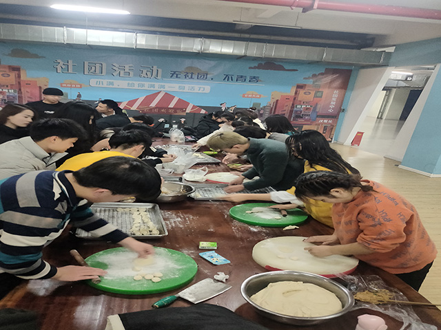 【完满班级】韶华如驶 如烟若梦——经济与管理学院十二月完满班级纪实(三)