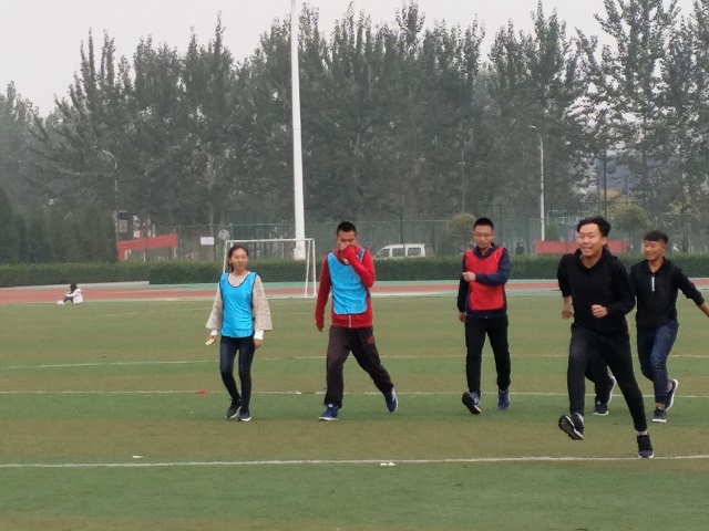 【完满班级】岁月带不走的是青春——淬炼商学院“体”味青春主题活动（二十二）