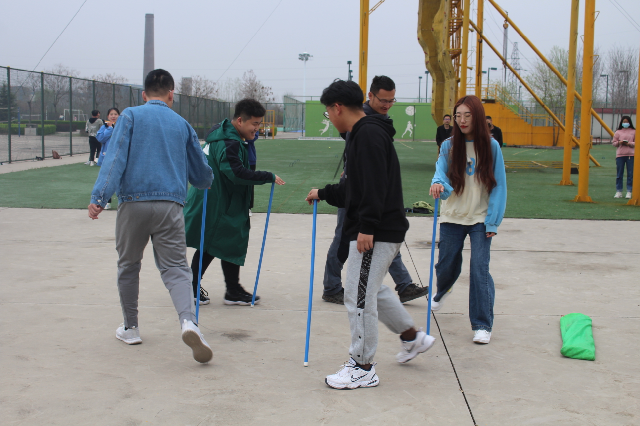 淬炼商学院携手太行书院开展素拓 锻造团队管理能力