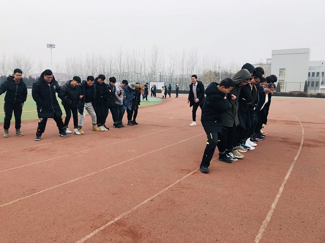 【完满班级】合二为一 一起走——软件1802班“蛟龙出海”完满班级活动