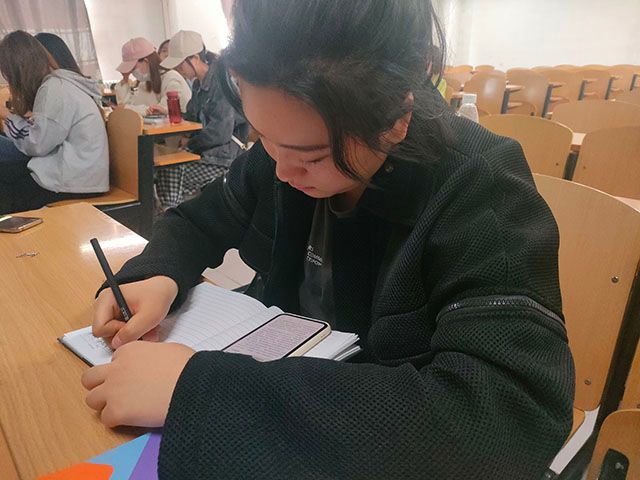 【完满班级】明确自身责任 助力时代发展——艺术传媒学院视觉传达1801班完满班级活动