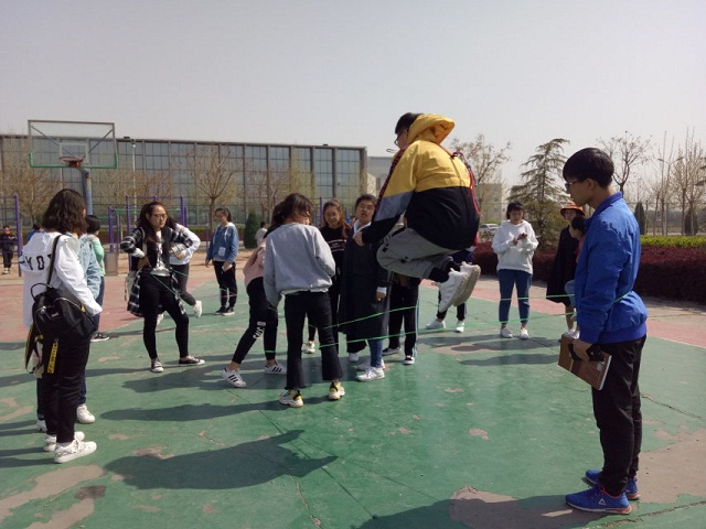 【完满班级】四月芳菲际 阳光运动时——淬炼商学院四月完满班级主题活动(十二)