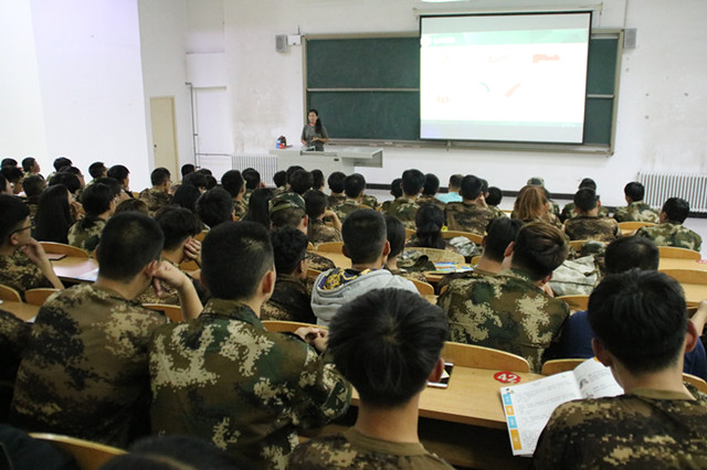 【辅导员说完满】开启大学之旅 梦想扬帆起航——智能工程学院2018级辅导员说完满