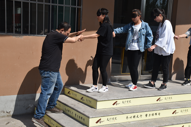 【1+1＞2】暮夏太行 诲人有方——王龙老师带你“穿越无明”太行之旅