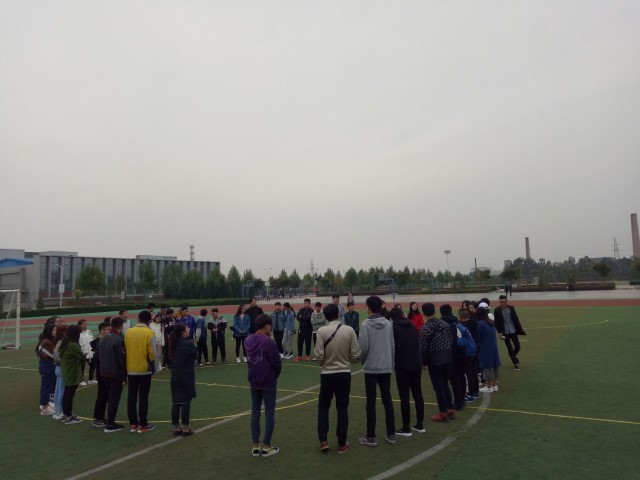 【完满班级】盼望着假期 盼望着明天 盼望长大的童年——艺术传媒系2016级举办完满班级活动