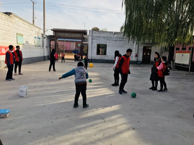 【完满班级】活“益”四起 为爱前行——信工系软件1705班举办完满班级活动
