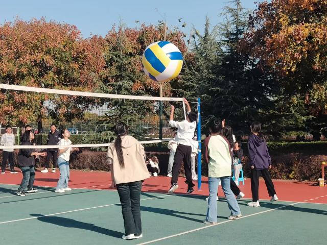 循梦而行 向阳而生——经济与管理学院十月完满团支部活动集锦