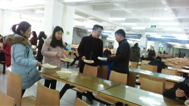 【完满班级】致力于我们身边的公益活动——淬炼商学院举办“创”享青春主题活动（四十一）