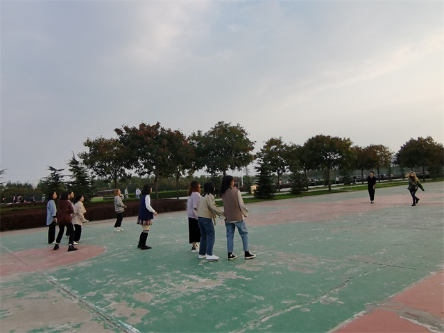 【完满班级】加强体育运动 增强人民体质——淬炼·国际商学院财务2109班完满班级活动