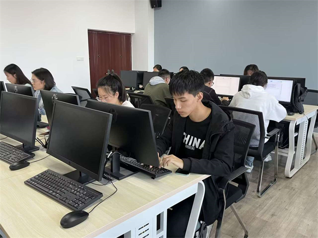 以赛促学“英”你精彩——2023“外研社·国才杯”全国英语阅读、笔译、写作大赛晋中信息学院校赛