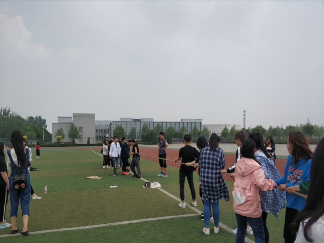 【完满班级】聚班级力量 赛出风格——艺术传媒学院2017级拔河比赛完满班级活动